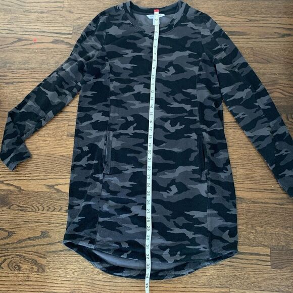 M Athleta camo dress/tunic - Picture 3 of 14